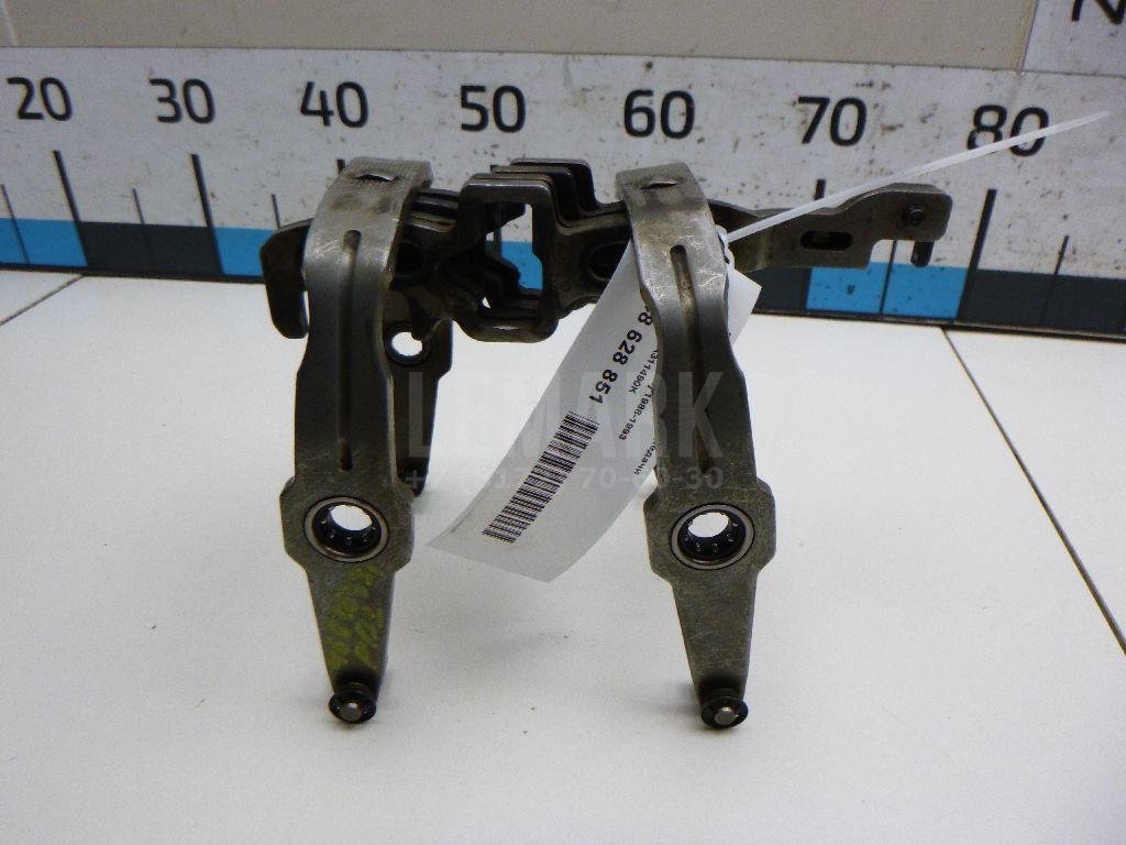 Вилка включения передачи