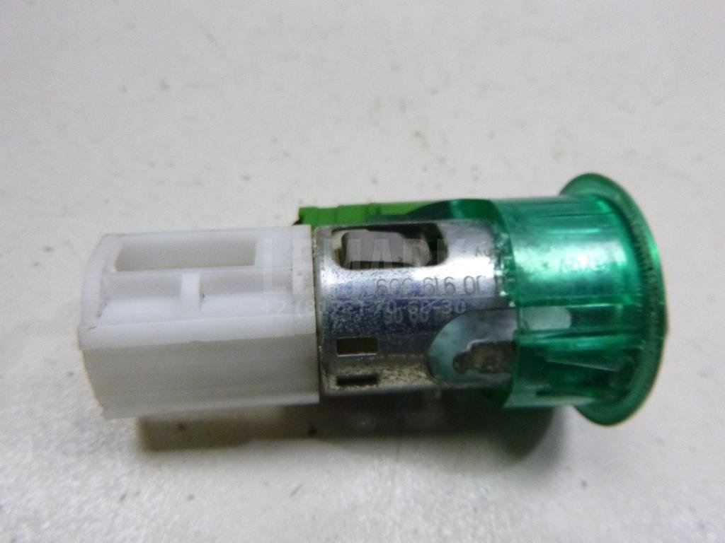 Гнездо прикуривателя