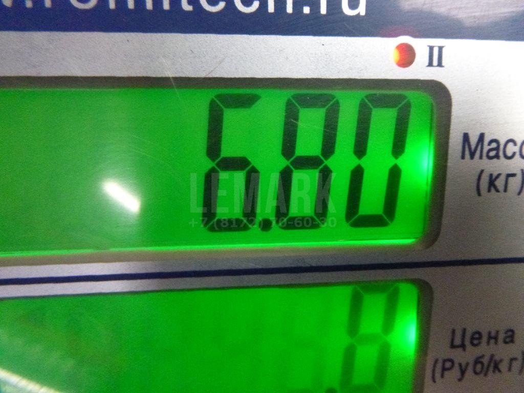 Кулак поворотный передний левый