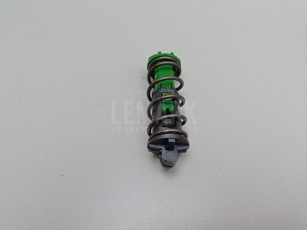 Пружина педали сцепления