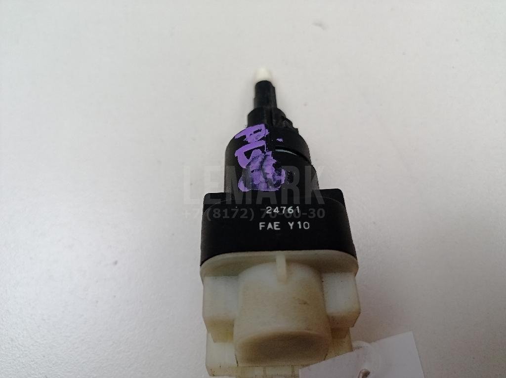 Датчик включения стопсигнала для  Audi A3 [8P1] 2003-2013