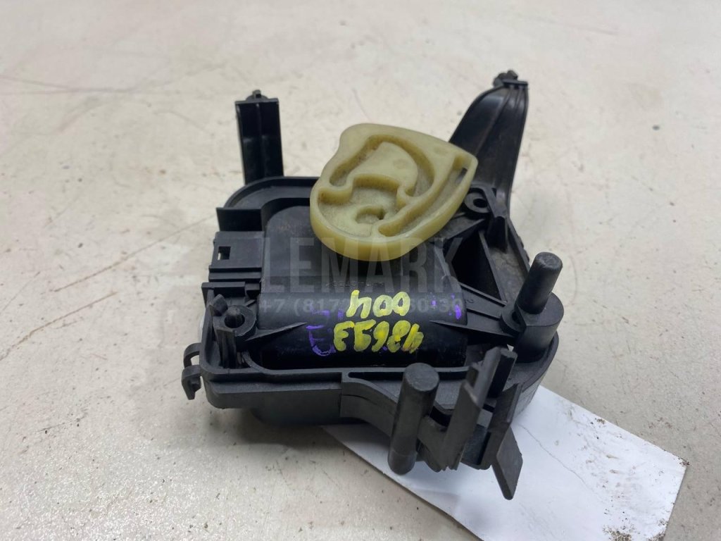 Моторчик заслонки отопителя