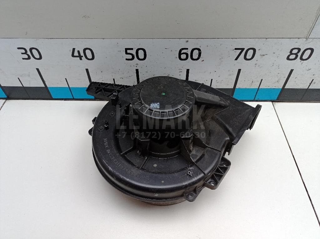 Моторчик отопителя