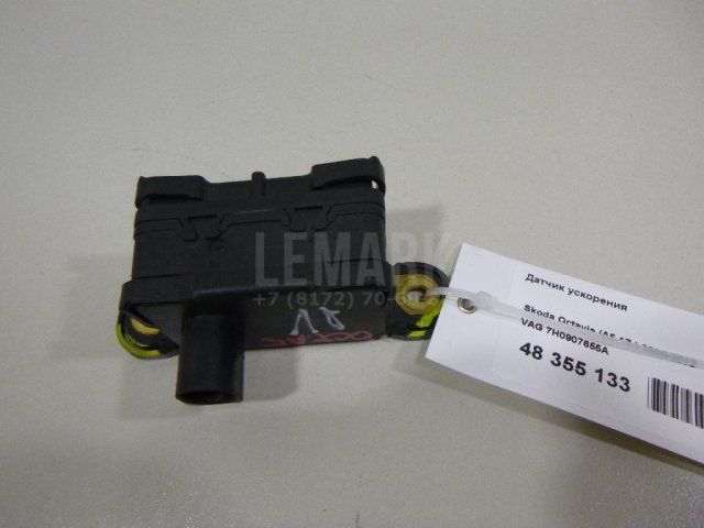 Датчик ускорения