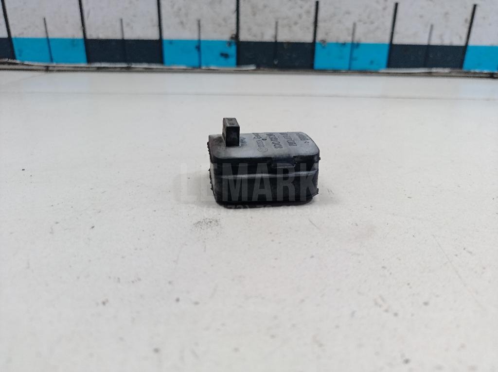 Подушка радиатора для  Audi A4 [B8] 2007-2015