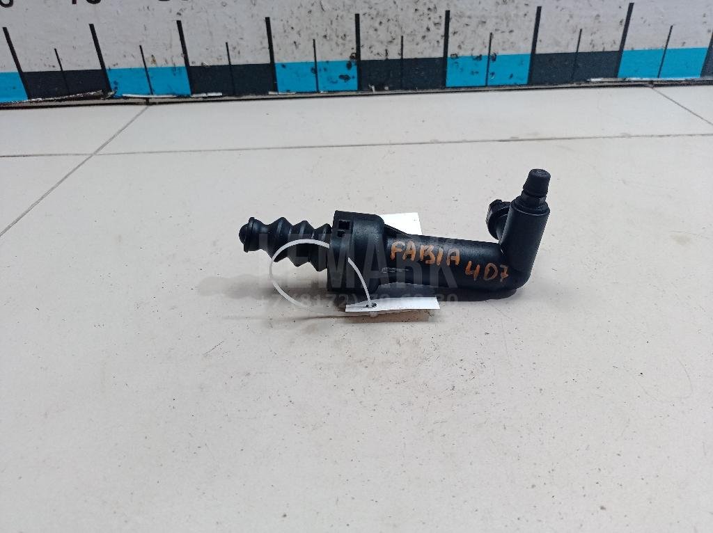 Цилиндр сцепления рабочий