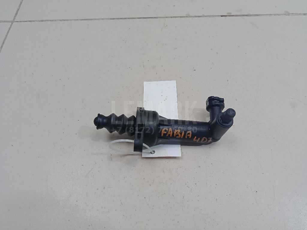 Цилиндр сцепления рабочий