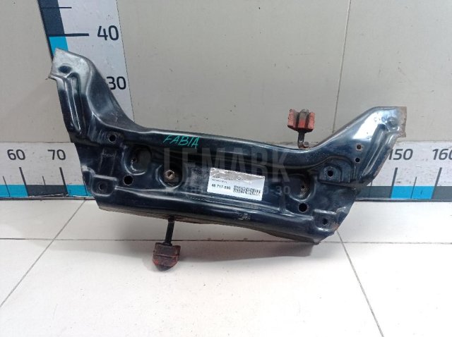 Балка подмоторная