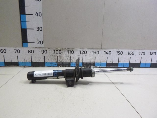 Амортизатор передний