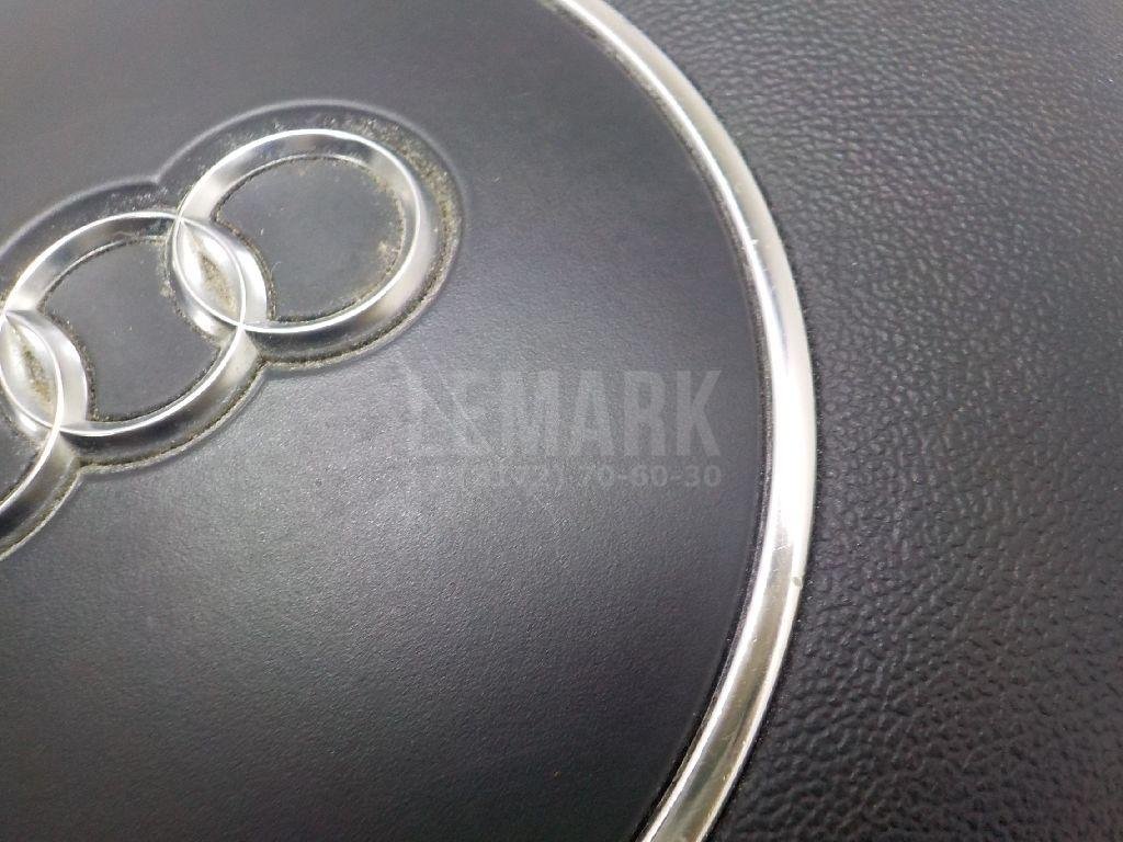 Подушка безопасности в рулевое колесо