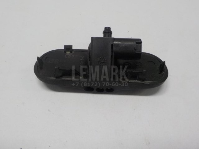 Форсунка омывателя лобового стекла