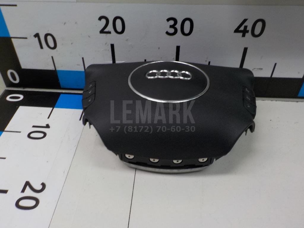 Подушка безопасности в рулевое колесо