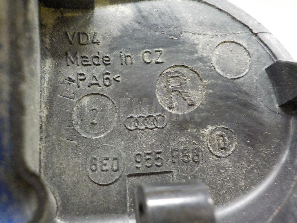 Форсунка омывателя лобового стекла