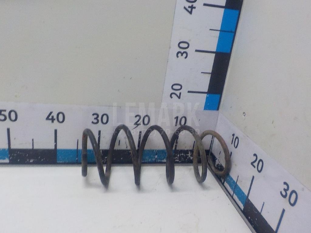 Пружина передняя