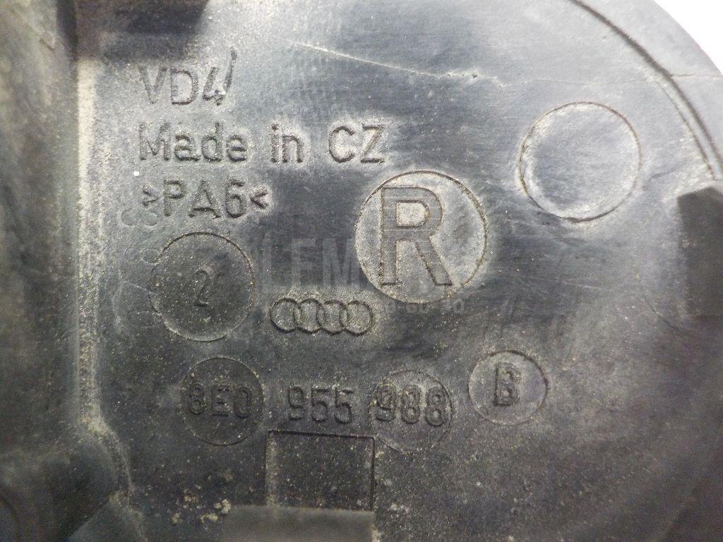 Форсунка омывателя лобового стекла