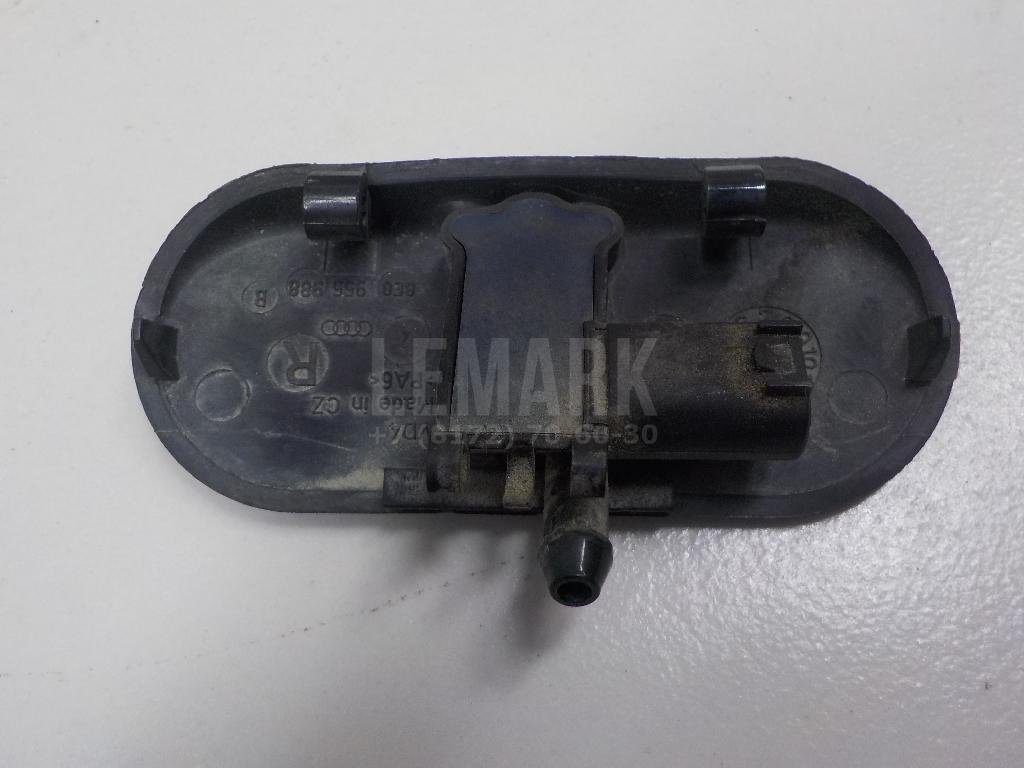 Форсунка омывателя лобового стекла