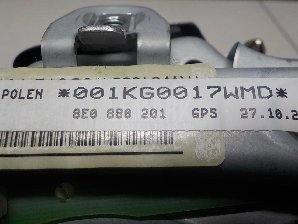 Подушка безопасности в рулевое колесо