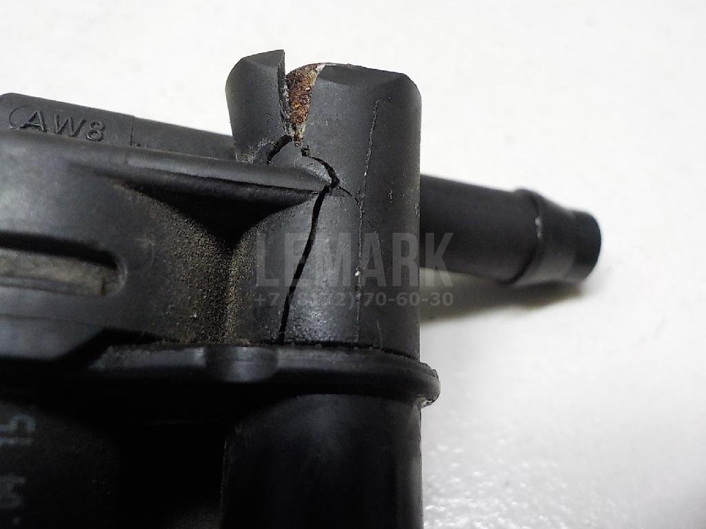 Клапан вентиляции картерных газов для  Audi A4 [B6] 2000-2004