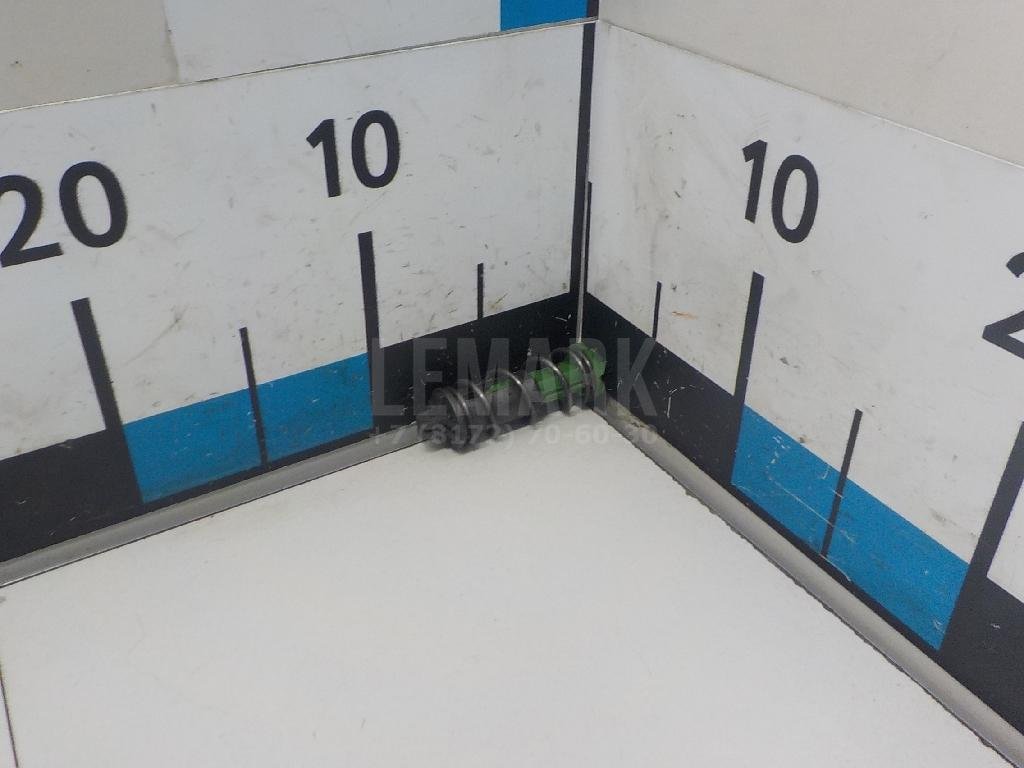 Пружина педали сцепления