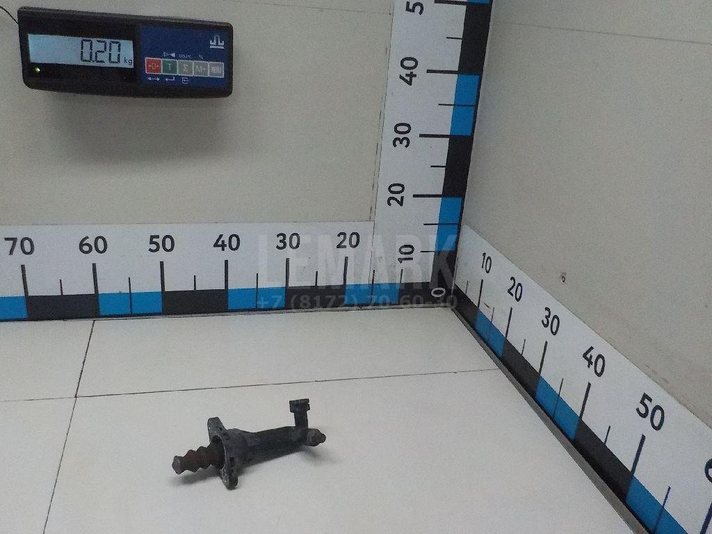 Цилиндр сцепления рабочий