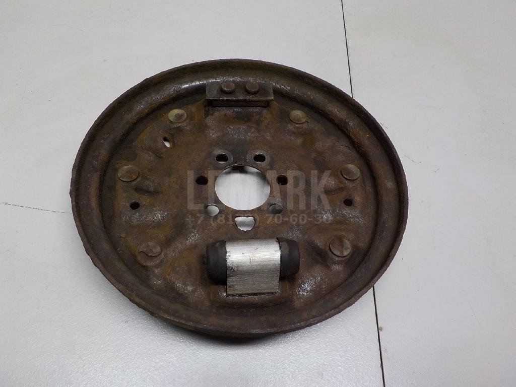 Щит опорный задний правый