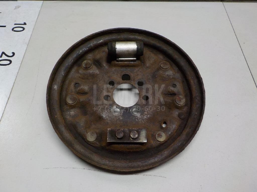 Щит опорный задний правый