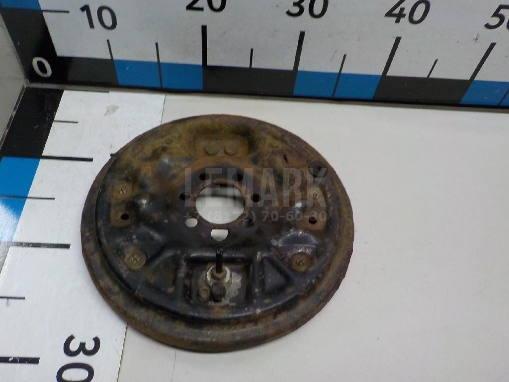 Щит опорный задний правый