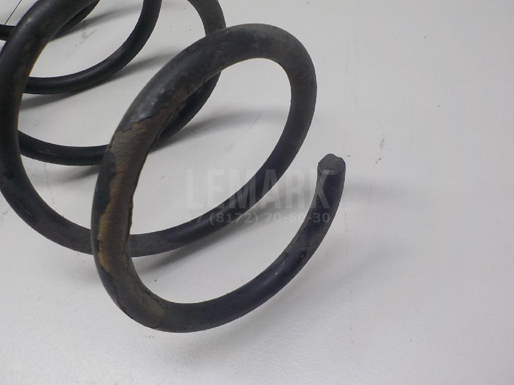 Пружина передняя