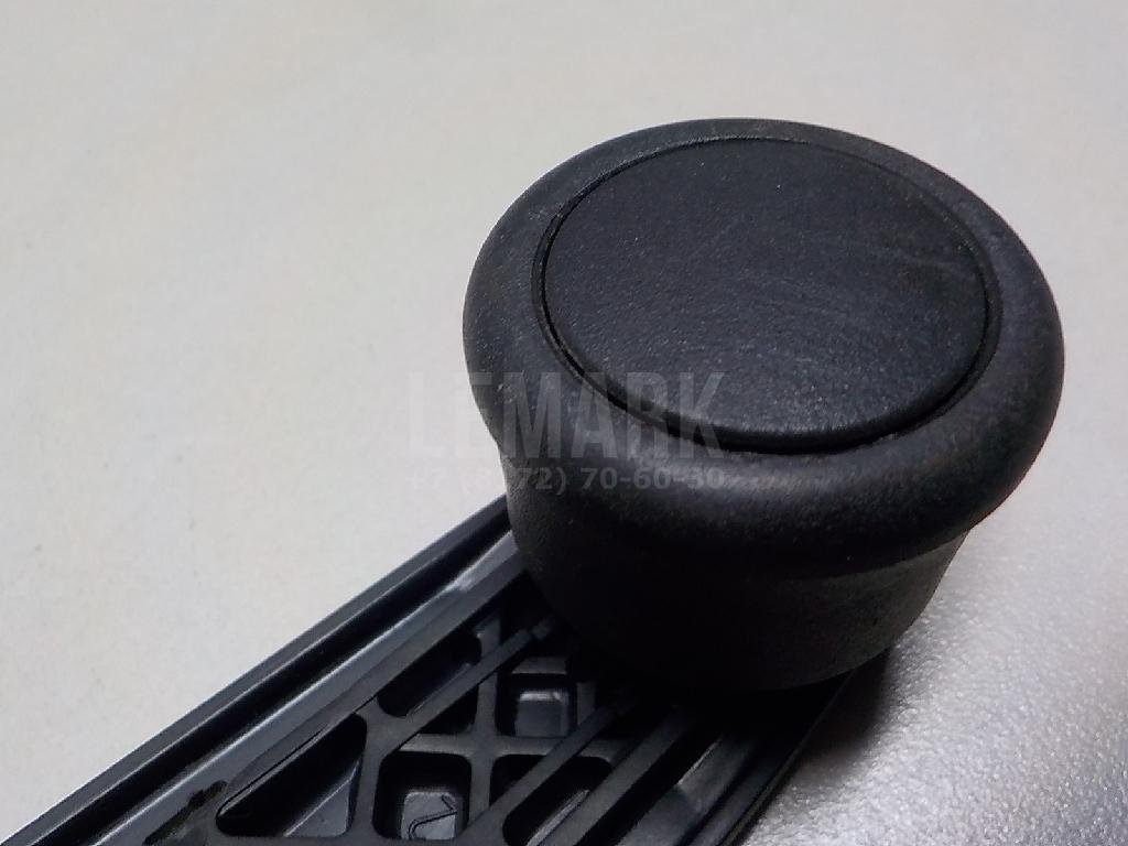 Ручка стеклоподъемника