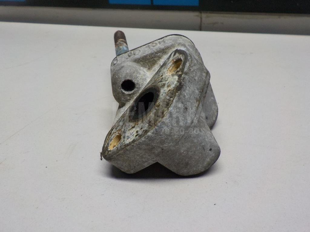 Кронштейн (сопут. товар) для  Audi 100 [C4] 1991-1994