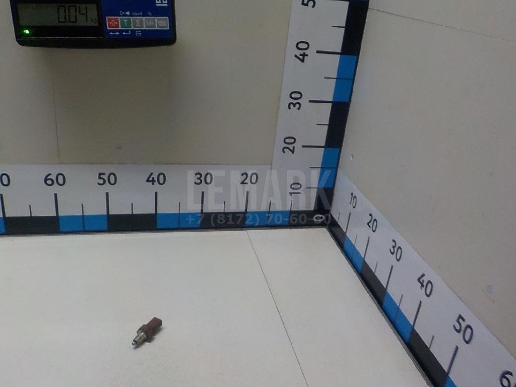 Датчик включения заднего хода