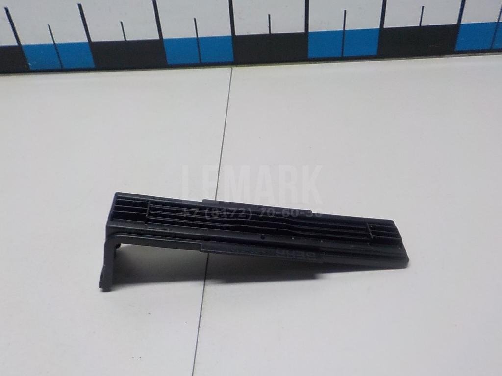 Крышка салонного фильтра