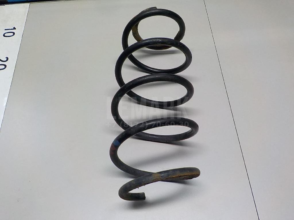 Пружина передняя