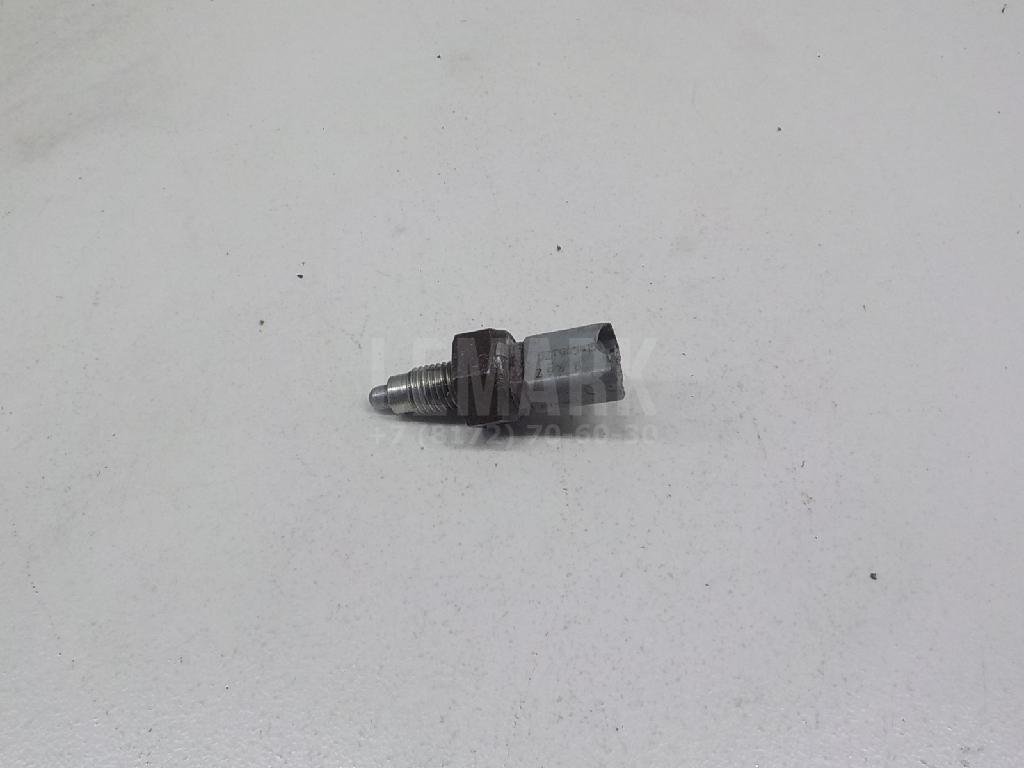 Датчик включения заднего хода