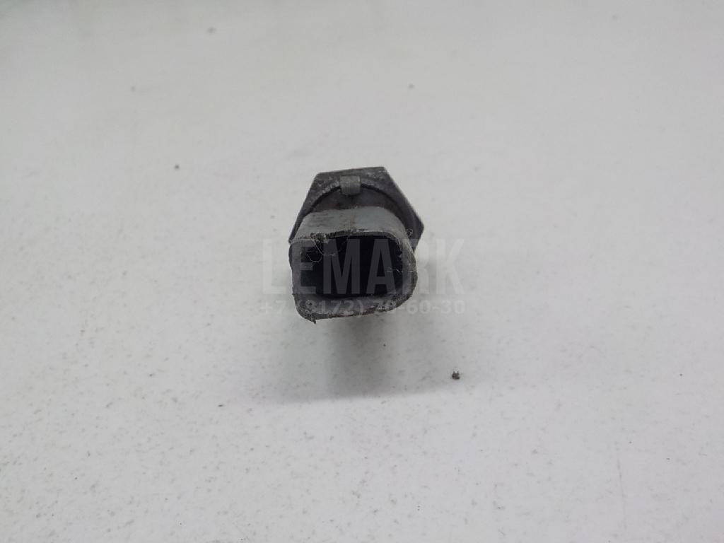 Датчик включения заднего хода