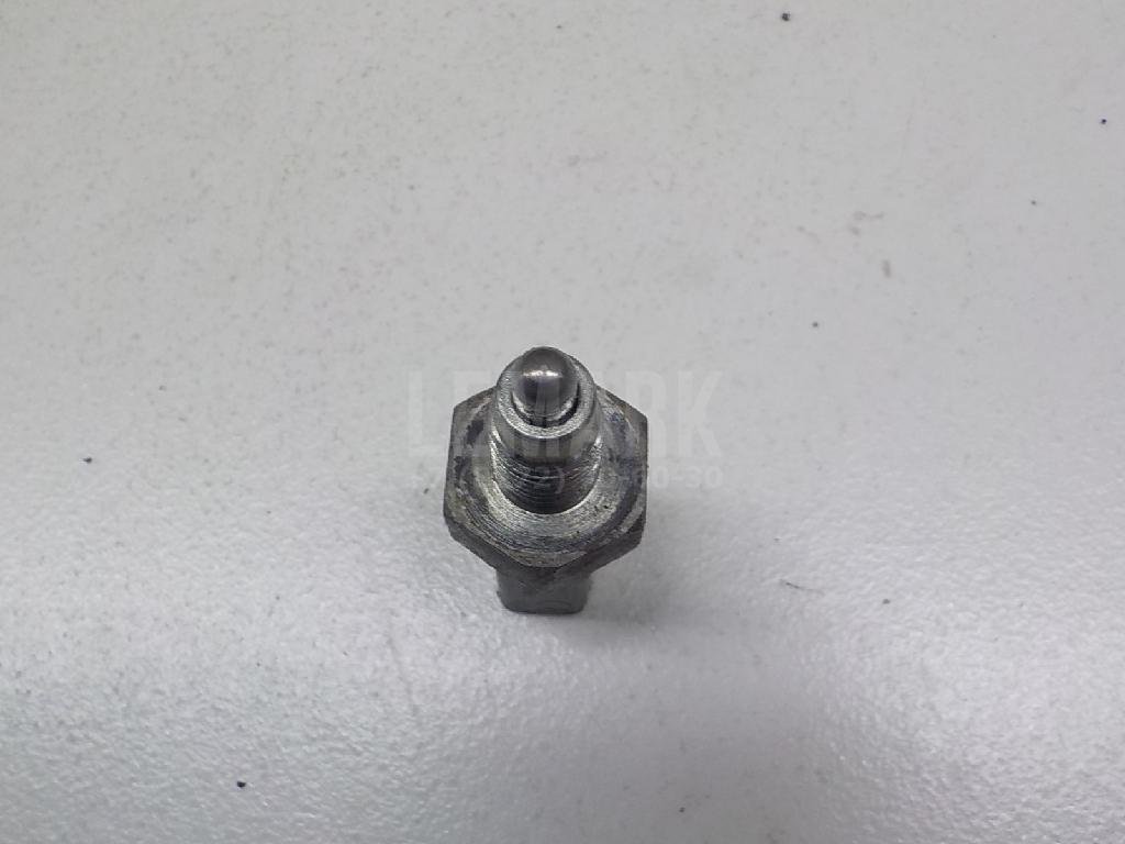 Датчик включения заднего хода