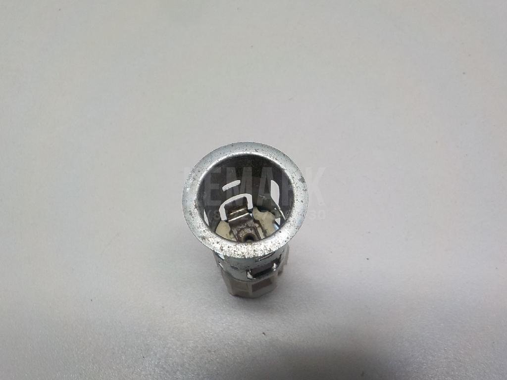 Гнездо прикуривателя