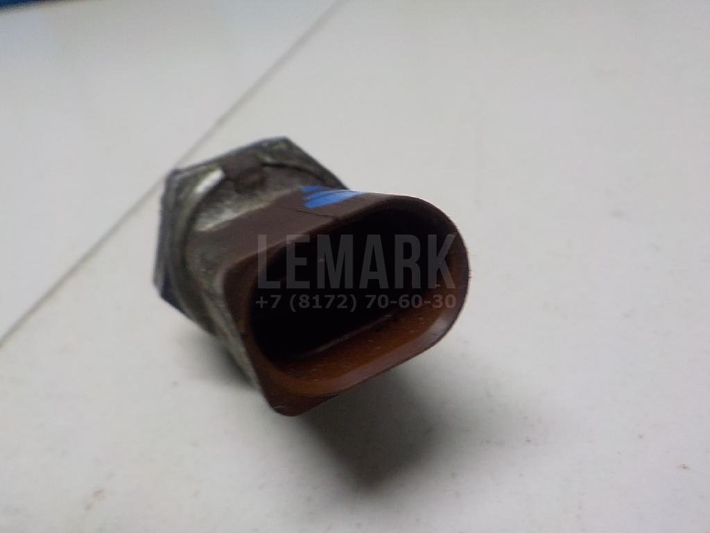 Датчик включения заднего хода