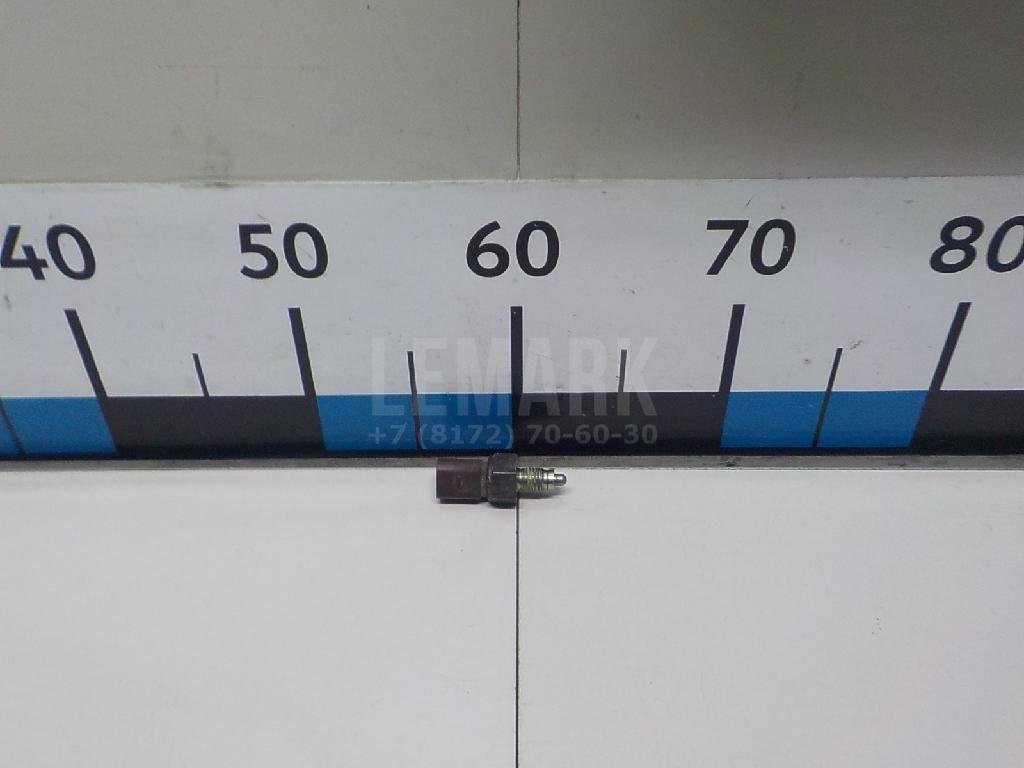 Датчик включения заднего хода