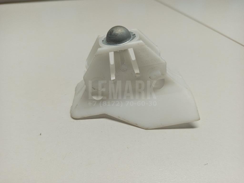 Кронштейн (сопут. товар) для  Audi 100 [C4] 1991-1994