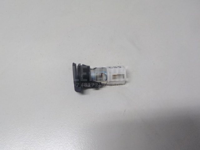 Гнездо прикуривателя