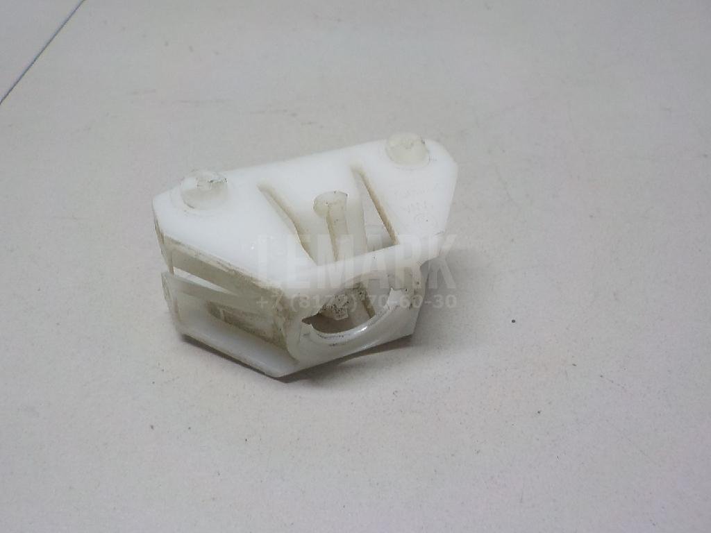 Кронштейн (сопут. товар) для  Audi A3 [8PA] Sportback 2004-2013