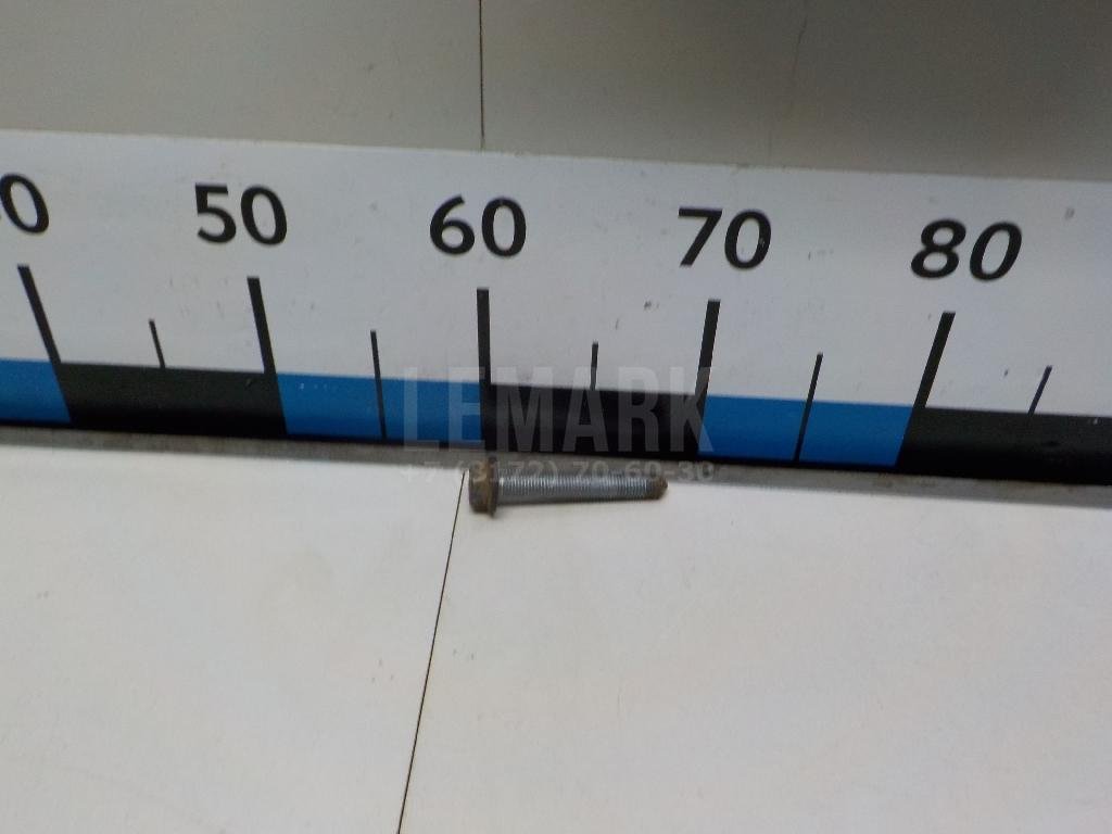 Болт заднего рычага