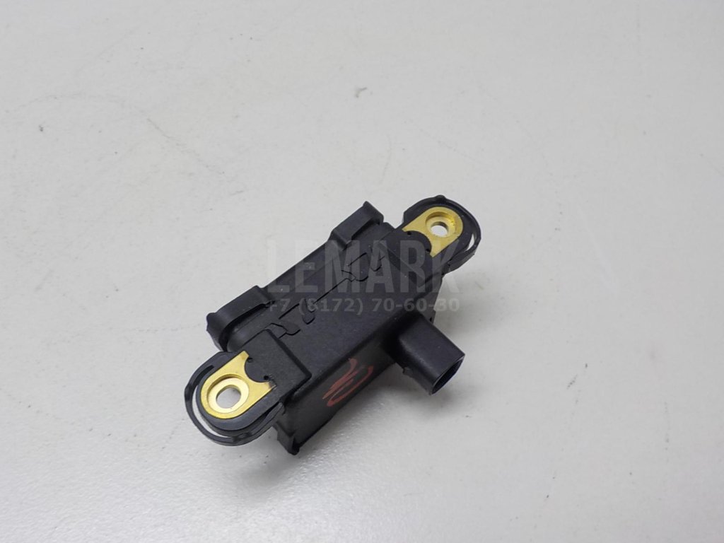 Датчик ускорения