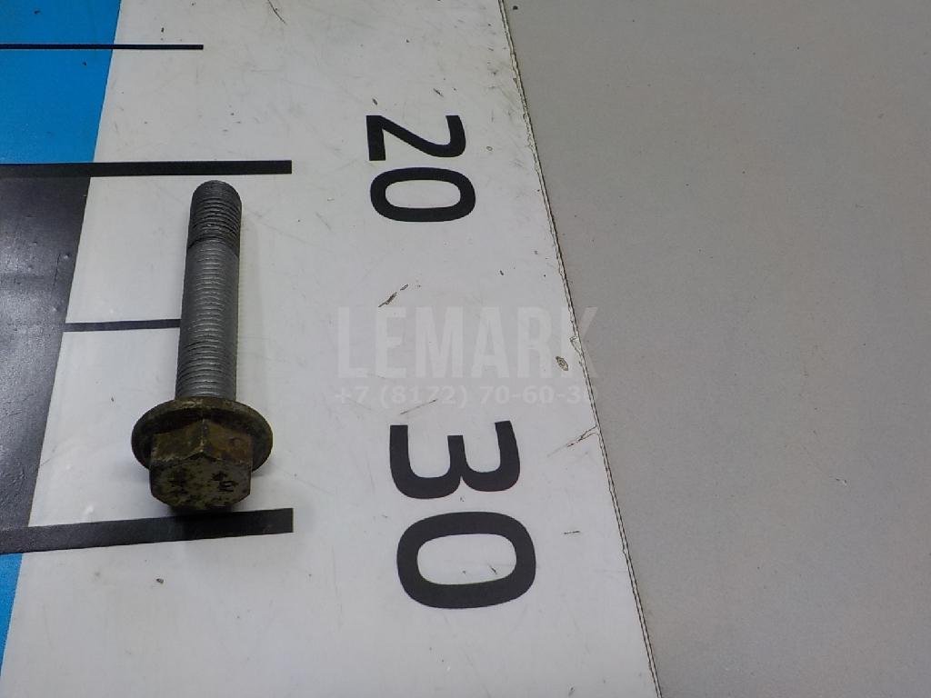Болт заднего рычага