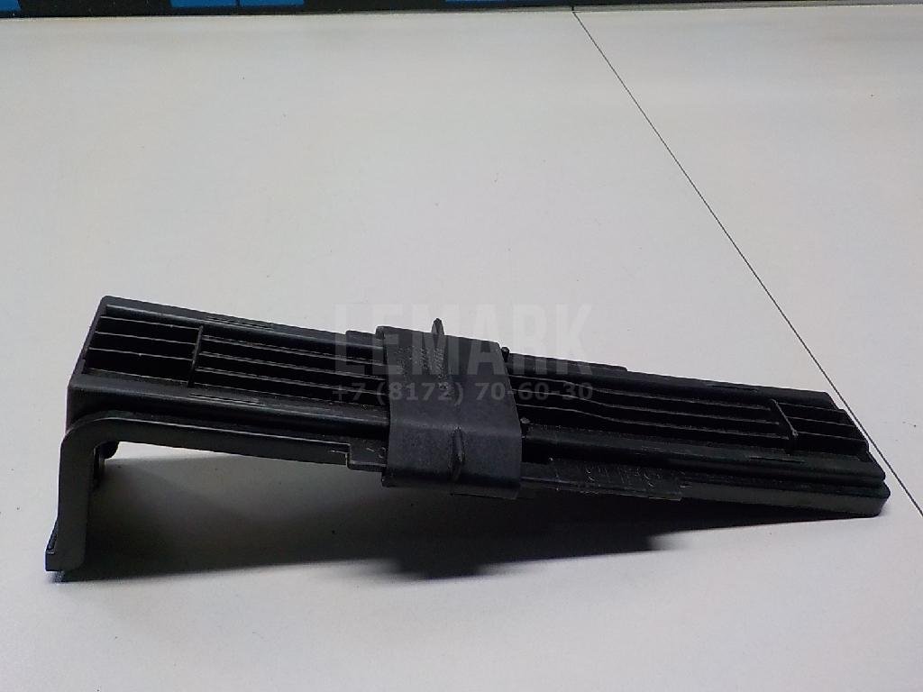 Крышка салонного фильтра