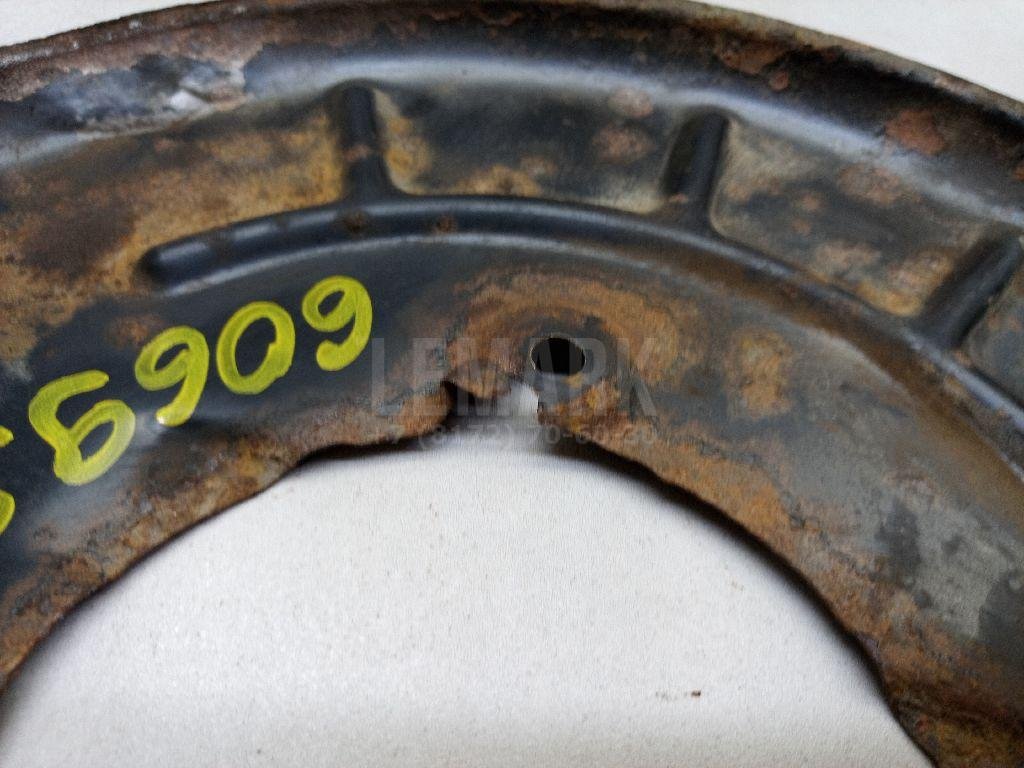 Пыльник тормозного диска