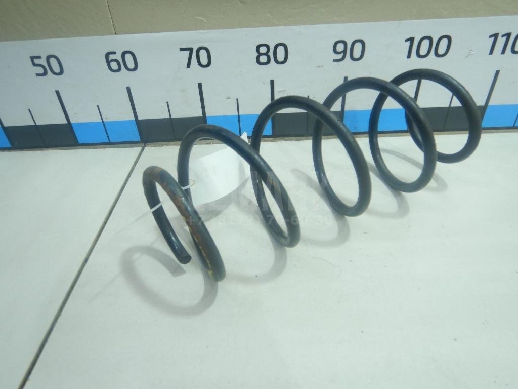 Пружина передняя