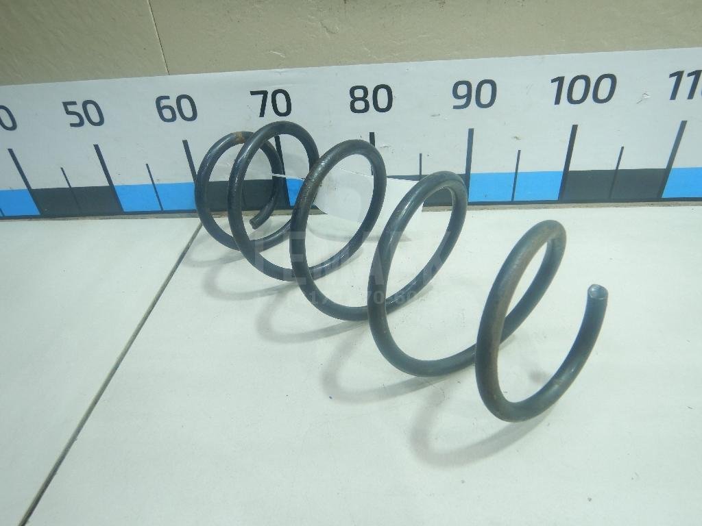 Пружина передняя