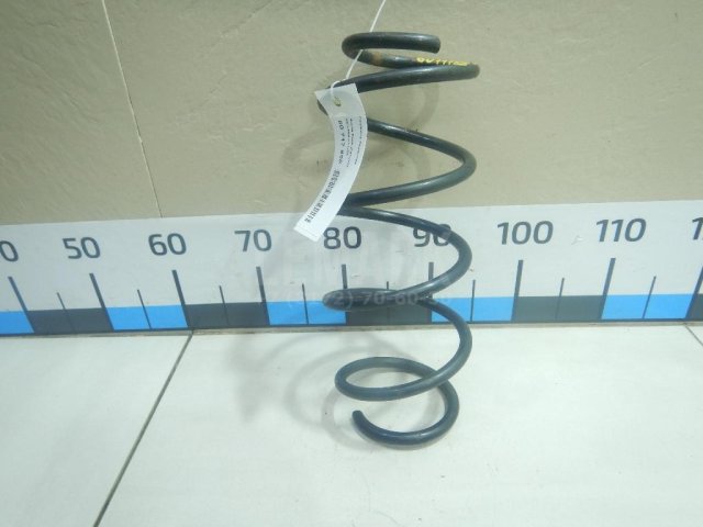 Пружина передняя